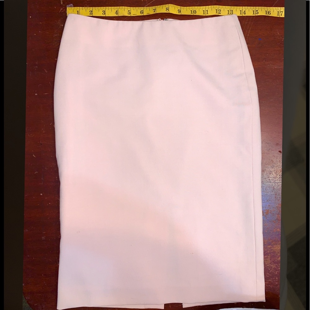 Victoria’s Secret Light Pink Pencil Skirt 0